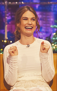 Lily James XFWpWRcS