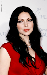 Laura Prepon XFjcEBpf