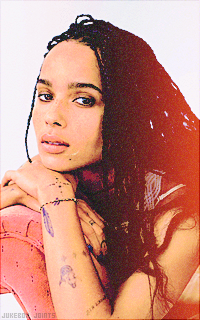 Zoé Kravitz. YFW9r4p2