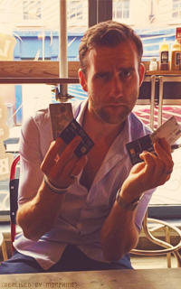 Matthew Lewis YXnDjEiL