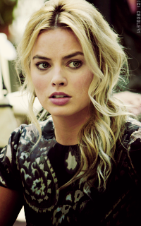 Margot Robbie Yh19TbnI