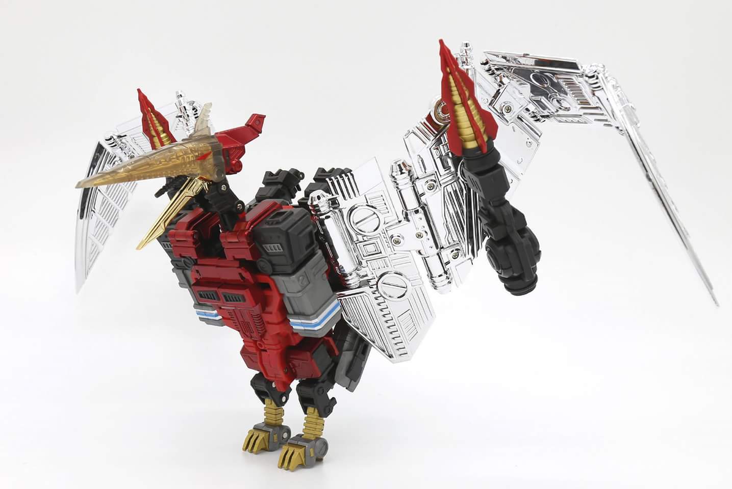 [Combiners Tiers] G-CREATIONS SHURAKING aka COMBINER DINOBOT - Sortie 2015-2016 - Page 7 Z7gJzCTy