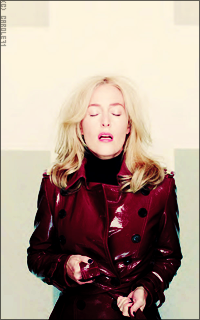 Gillian Anderson ZQe4Vhze