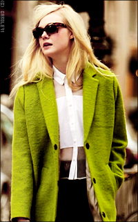 Elle Fanning ZwKwNmnx