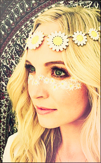 CANDICE ACCOLA. Zy2lbxPW