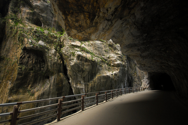 Algunos de los túneles más extraordinarios del mundo 19gdxraqujzeajpg