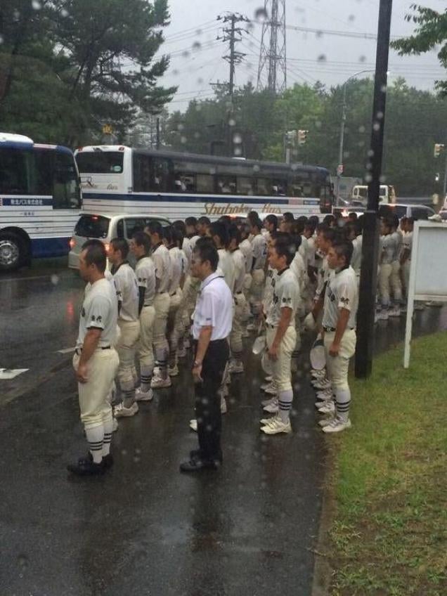 Le sport national au Japon est le Baseball..... Dieu qu'ils aiment ca la bas!!! Bvbxu63ku6suvol9bf8w