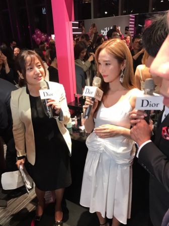 [PIC][16-02-2017]Jessica khởi hành đi Đài Loan để tham dự "Dior Addict Lacquer Launched Party" vào chiều nay 201702181053071698