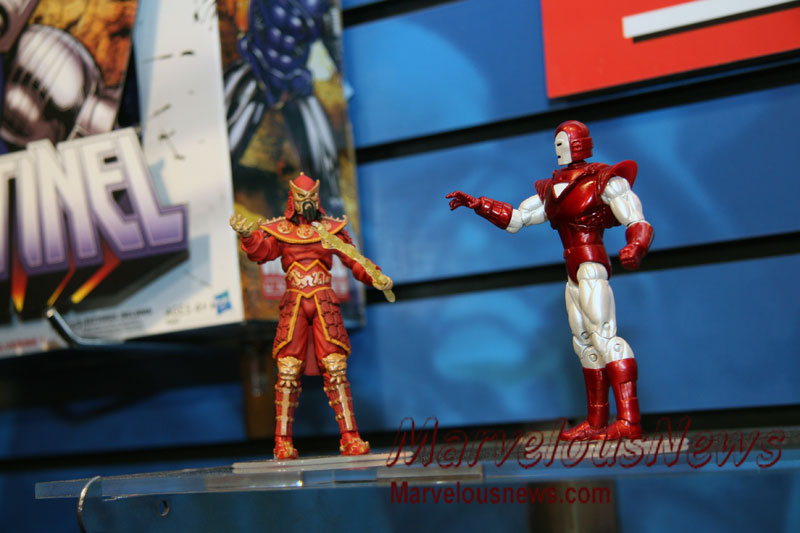 [Toy Fair 2012] Hasbro Marvel Universe IMG_8287
