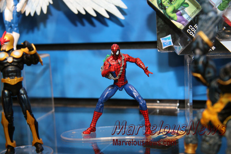 [Toy Fair 2012] Hasbro Marvel Universe IMG_8293