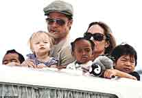 Brad Pitt'in hedefi 8 ocuk! Fft17_mf95254