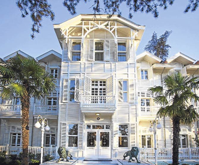 Atatürk’ün Yalova Termal’i butik otel oldu,Yalova Termal Otel Limak’la can buldu  -ilk-misafiri-ataturk-olan-otelden-kar-beklemiyoruz--842415