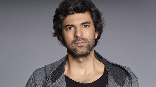  Engin Akyürek - Page 2 Fft99_mf10240147