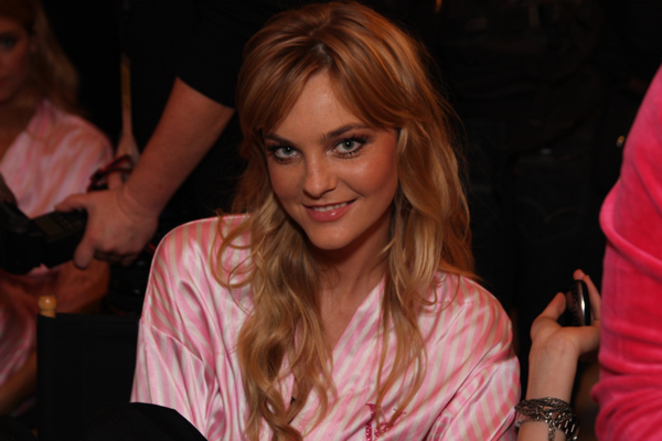 Fotos de Amandaa~ Caroline_Trentini