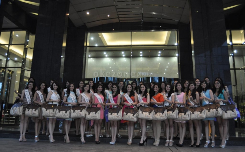 2013 l  Miss Indonesia l Final 20/02 - Page 2 55177_large