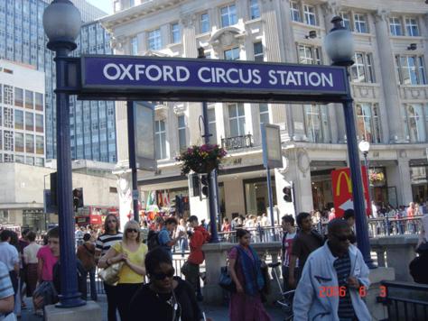 Stacja metra P214513-London-Oxford_Circus