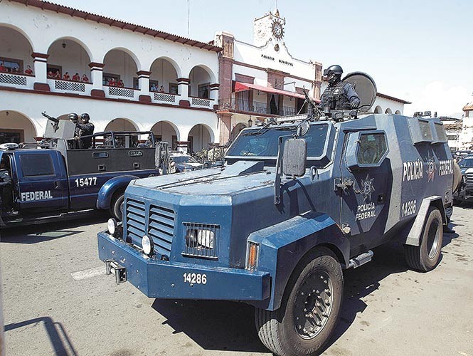 El ejército mexicano toma el control de las zonas dominadas por Los Templarios 071026_templa