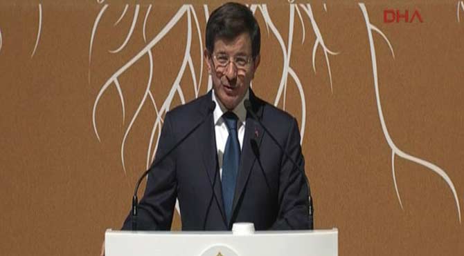 Başbakan Ahmet Davutoğlu, Türkiye Diyanet Vakfı 40'ıncı Yıl Programı İyilik Ödülleri Töreni'ne katıldı. 67029