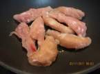 aiguillettes de poulet,en sauce madère Aiguillettes_de_poulet_a_la_sauce_madere_011