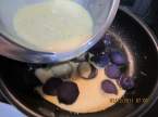 Omelette aux pommes de terre vitelottes.+ photos. Omelette_aux_pommes_de_terre_vitelottes_011