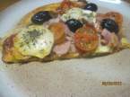 Pizza au jambon,oignons,fromage de chèvre Pizza_au_jambon_oignons_au_fromage_de_chevre_017
