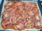 Pizza aux oignons et chorizo Pizza_aux_oignons_et_chorizo_008