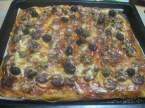 Pizza aux oignons et chorizo Pizza_aux_oignons_et_chorizo_016