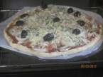 pizza aux oignons et tranches de truite fumée Pizza_aux_oignons_et_tranches_de_truite_fumee_011
