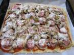 pizza aux saucisses de Toulouse et champignons Pizza_aux_saucisses_de_toulouse_et_champignons_019