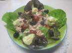 Salade garnie, saumon, tomates, fromage, basilic.photos. Salade_garnie_saumon_tomates_fromage_basilic_photos_001