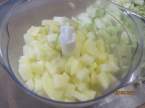 Soupe de pommes de terre, courgettes, basilic et crème + photos. Soupe_de_p_de_terre_courgettes_au_basilic_amp_creme_au_mo_004