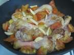 Pillons de poulet. champignons. sauce curcuma + photos. Pillons_de_poulet_champignons_sauce_curcuma_009