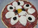 Pizza aux oignons et chorizo. mozzarella.photos. Pizza_aux_oignons_et_chorizo_mozzarella_012