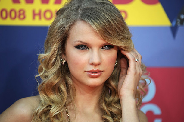 صـوـور taylor swift Taylor_swift_01