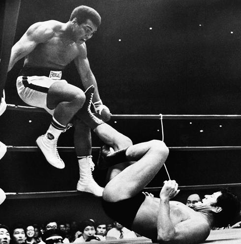 Premier combat de MMA de l'histoire: Muhammad Ali vs Antonio Inoki Muhammadalix-large