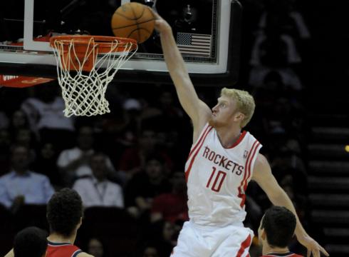 All-Star Weekend 2012 - Página 2 Rockets-Chase-Budinger-returns-to-volleyball-PRAAD93-x-large