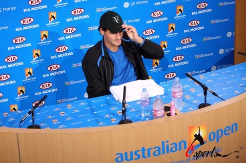 Photos Roger Open d'Australie - Page 2 U1657P6T12D3414614F44DT20080113163412