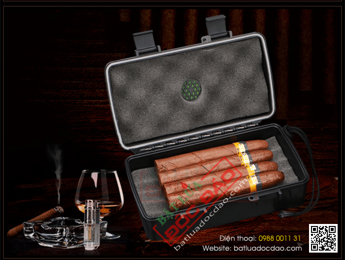 Hộp ủ cigar XH10 Xikar chất lượng tốt 1452219093-hop-giu-am-cigar-xikar-hop-bao-quan-cigar-xikar-xh-10-04