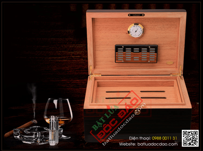 Hộp giữ ẩm cigar loại nhỏ RAG8102C chứa 30-40 điếu 1463714051-hop-giu-am-xi-ga-hop-ba-quan-xi-ga-hop-dung-xi-ga-hop-giu-am-cigar-rag-8102c-5