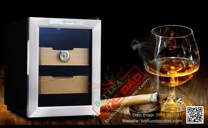 Tủ bảo quản Cigar cắm điện 2 tầng cao cấp 828 1506586152-tu-bao-quan-xi-ga-tu-giu-am-xi-ga-cam-dien-vinocave-2