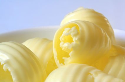 الأغذية الصحية بين الشائعات والحقائق. Table_Spreads_Margarine