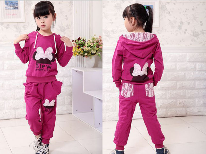 ملابس اطفال رائعة 2013-Kids-Hoody-Sports-Wear-Baby-Clothing-Outfit-Girls-Sports-Suit-2-6Year