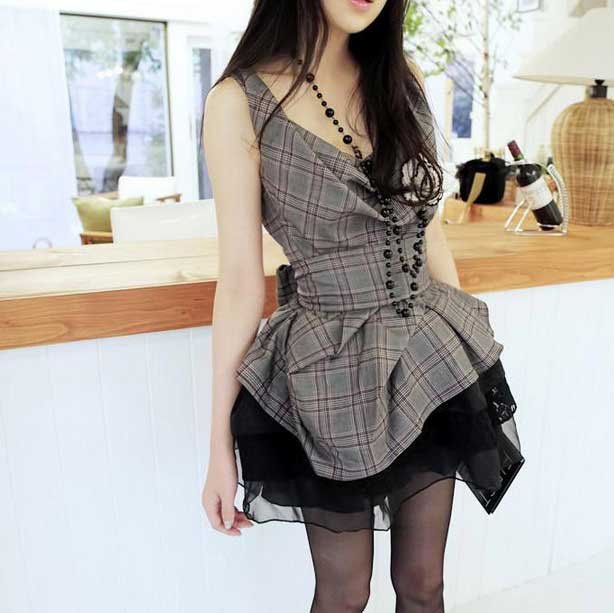 fashion 2013 Free-Shipping-New-Fashion-2012-Autumn-Clothing-Women-Plaid-retro-dress-style-shirt-Lace-splicing-Pleated