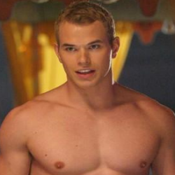 Kellan Lutz Pildid KellanLutzThumb