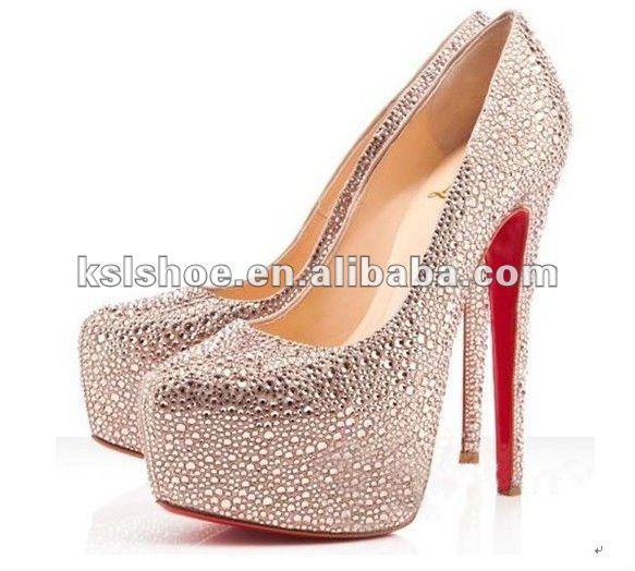 Style is a simple way of saying complicated things..♥  - Page 2 Fashion_sexy_women_high_heel_shoes_2012