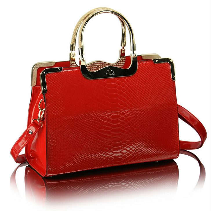 حقائب  Fashion_designer_woman_handbag