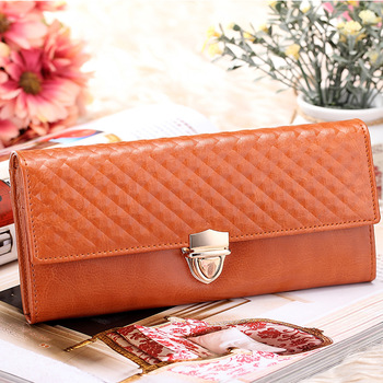 اخترت لكم مجموعة رهيبة من محفظة اليد .. Free-shipping-genuine-leather-wallets-Heart-buckle-long-design-wallet-vintage-oil-waxing-leather-wallet.jpg_350x350