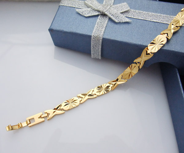 كل عام واحلى البنات بالف خير (اماني) Free-shipping-Beautiful-gift-ladys-girls-24K-gold-plated-linked-bracelet-Waterproof-resistant-to-wear-and