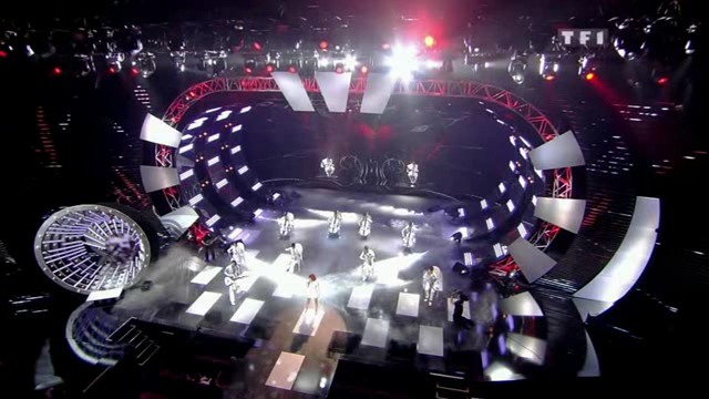 Mylene Farmer - Si j'avais au moins...(2009 @ NRJ Music Awards) [16:9] C3b7ee929378