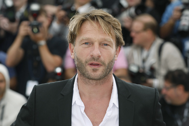 Dracula : Le chasseur de Vampire sera... Ustv-thomas-kretschmann